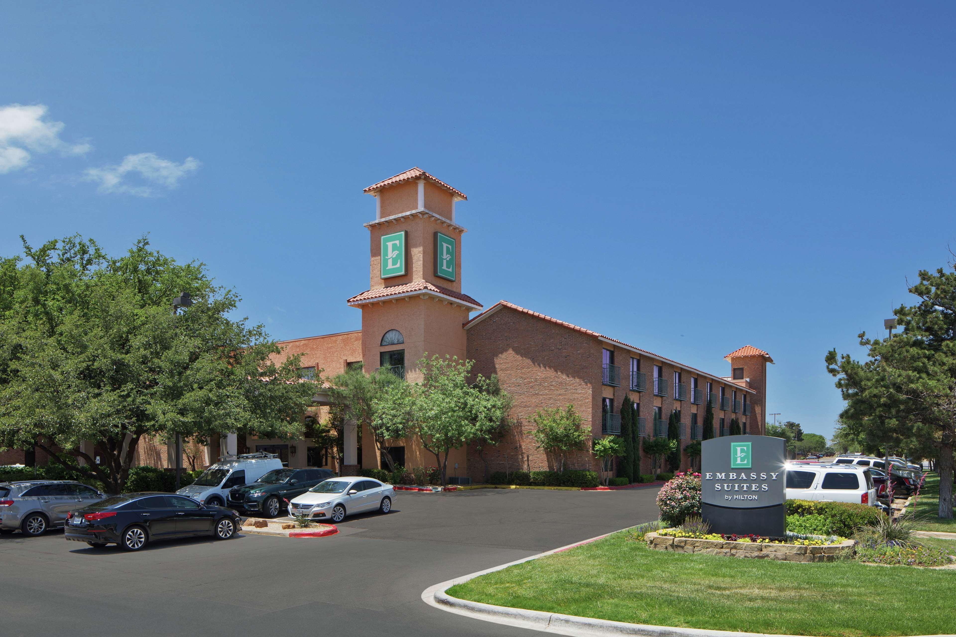 Embassy Suites Lubbock Exterior photo